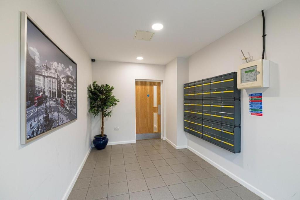 AMISHA 2Bedroom Apartment in Tower Bridge London Bridge Bermondsey - Perfect For Long Stays
