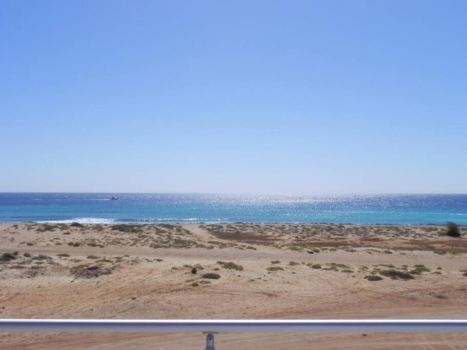 Penthouse with Panoramic Ocean Views and unlimited WiFi