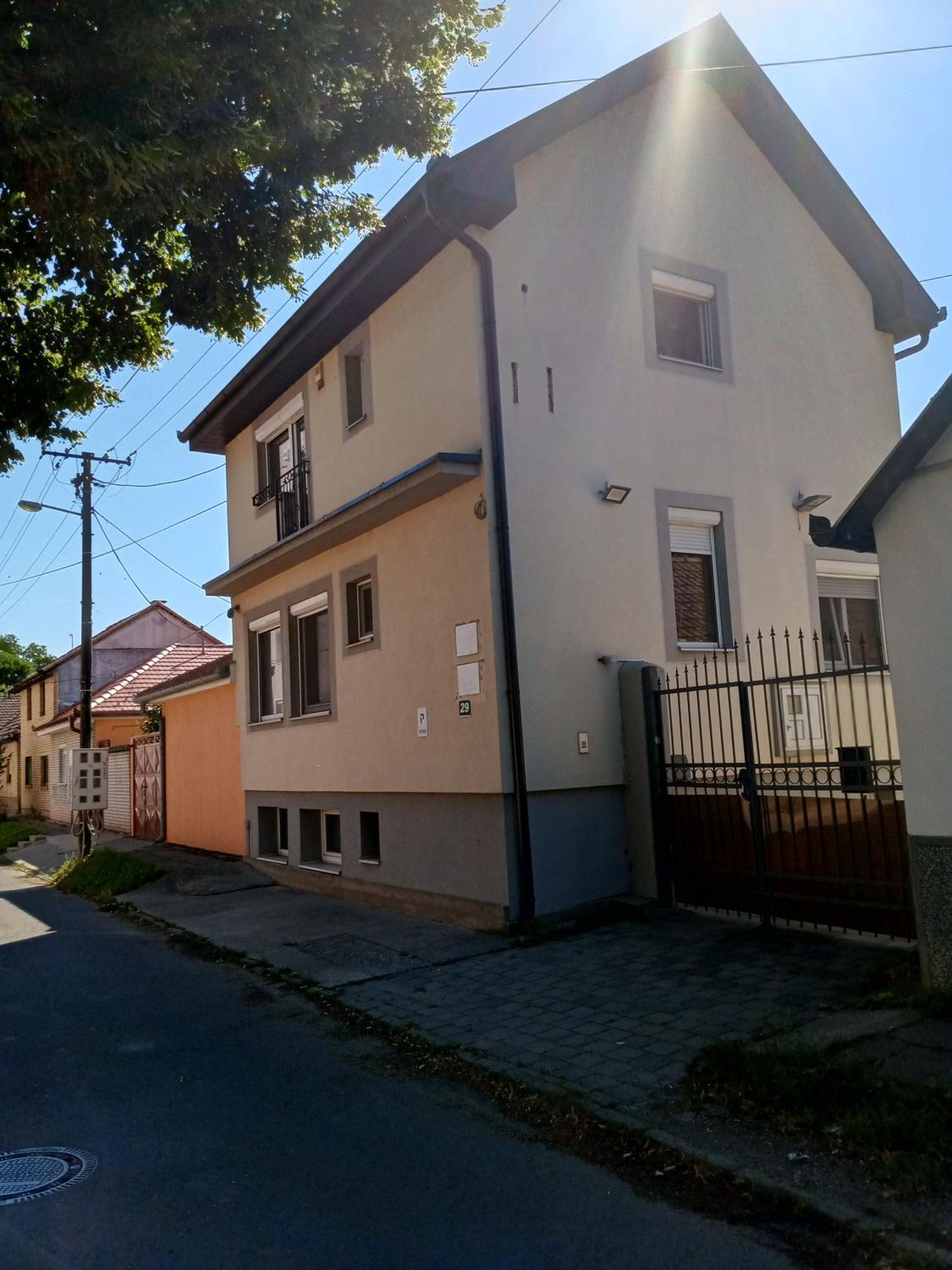 Smeštaj Oreškovica