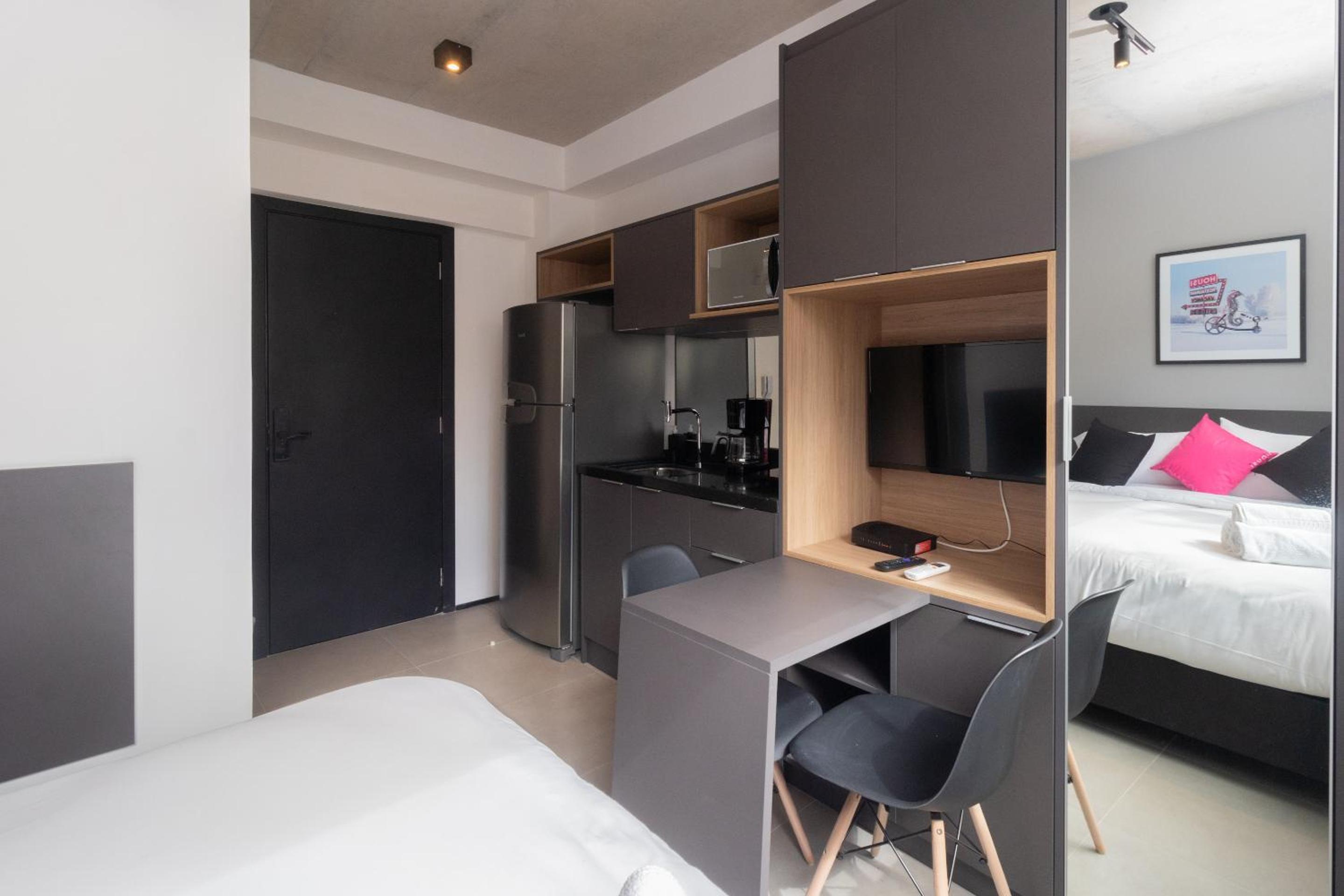 360 VN Ueno by Housi