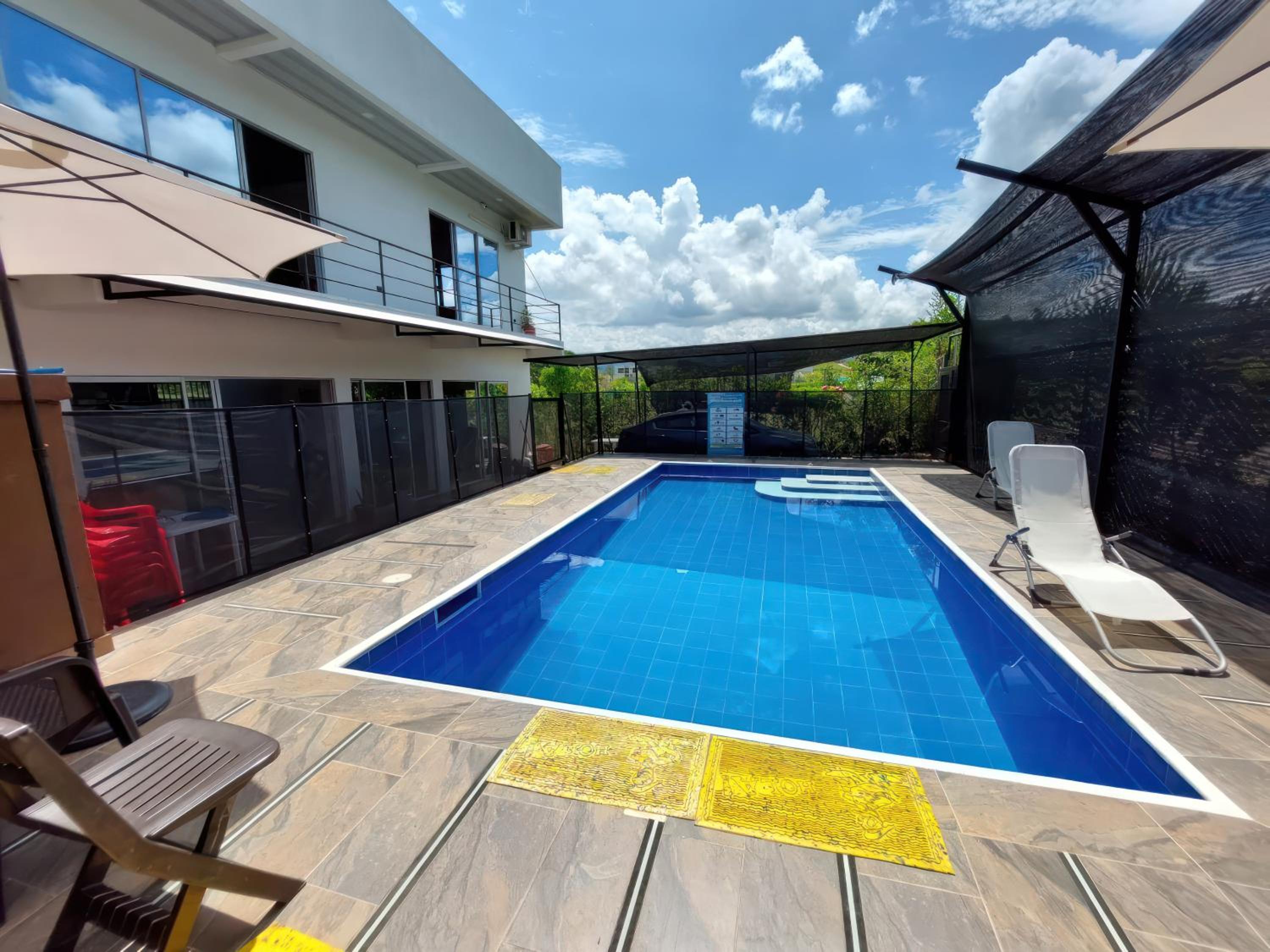 Casa con piscina privada y BBQ para Familias y parejas