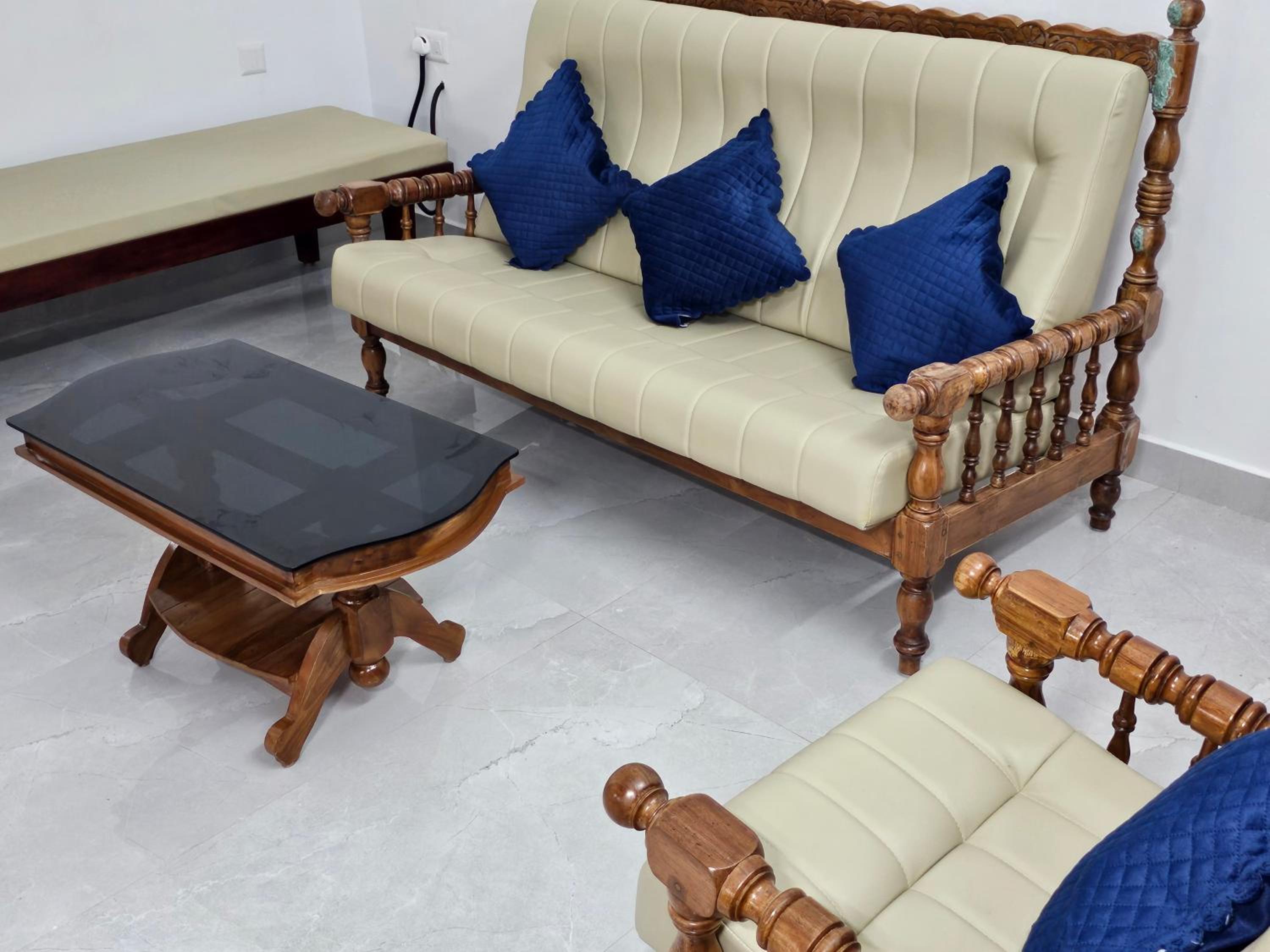 ZEAL HOMES And Apartments Koothattukulam