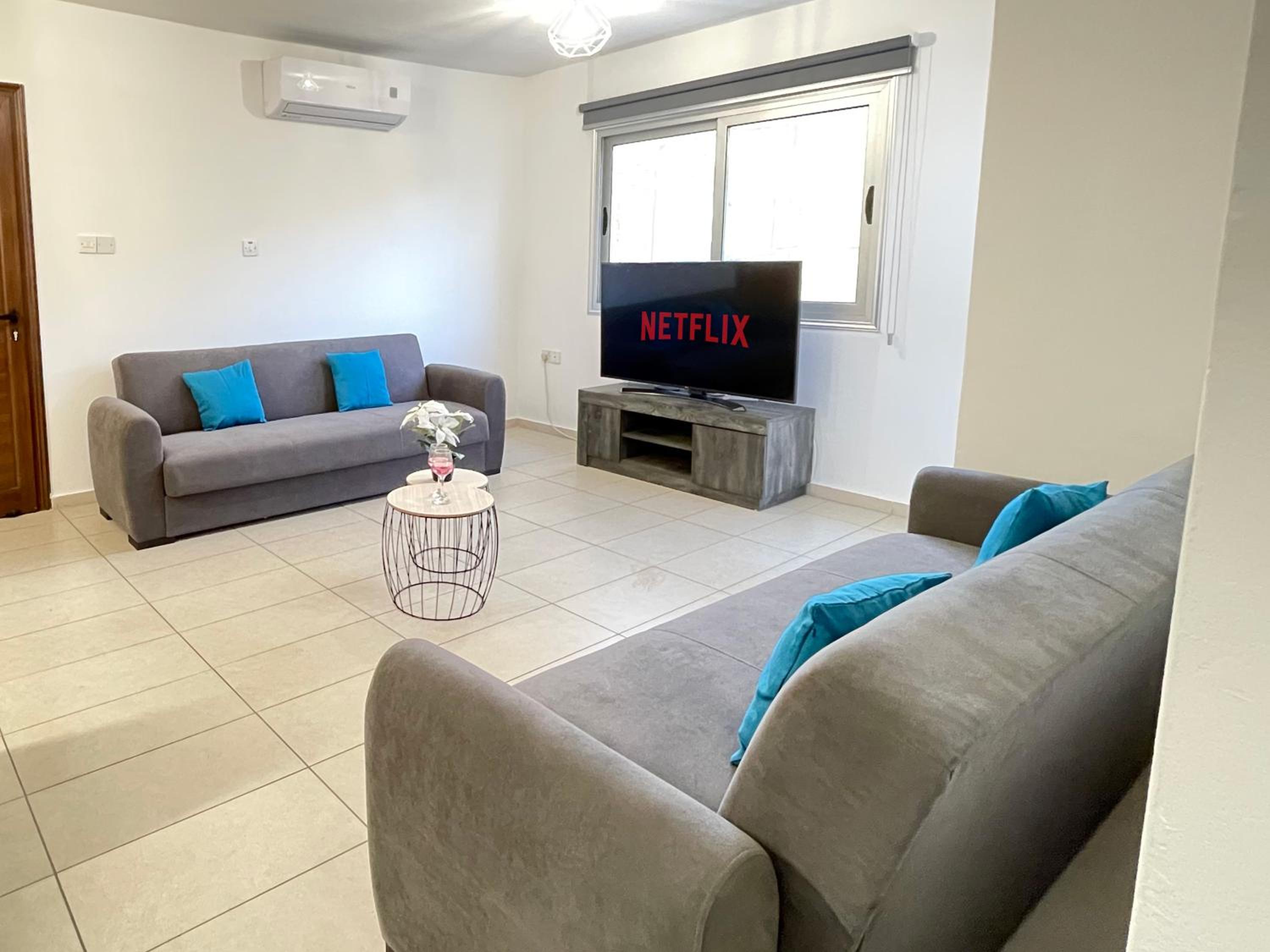 Aurora Holiday Apartment - Ayia Napa