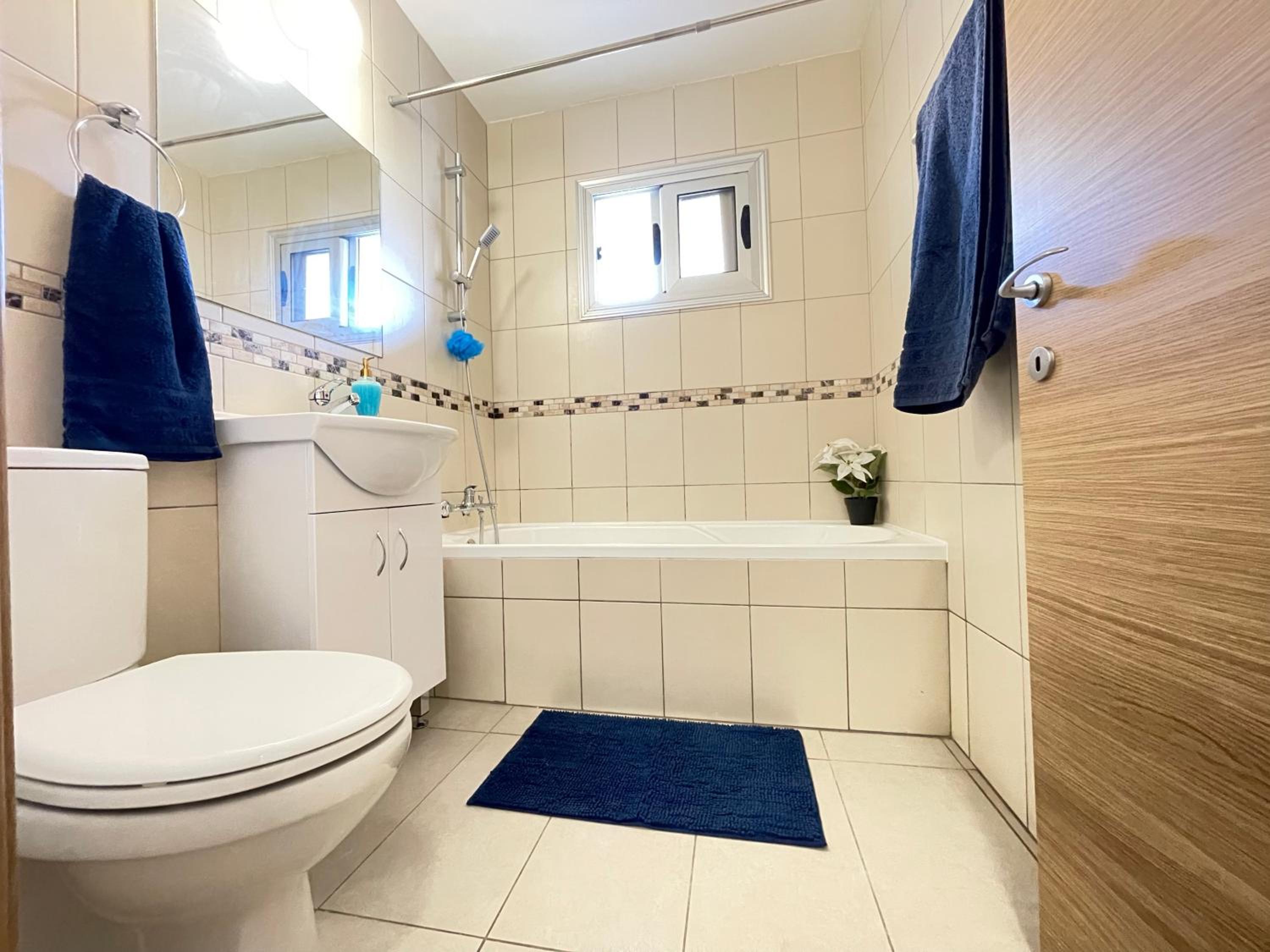 Aurora Holiday Apartment - Ayia Napa