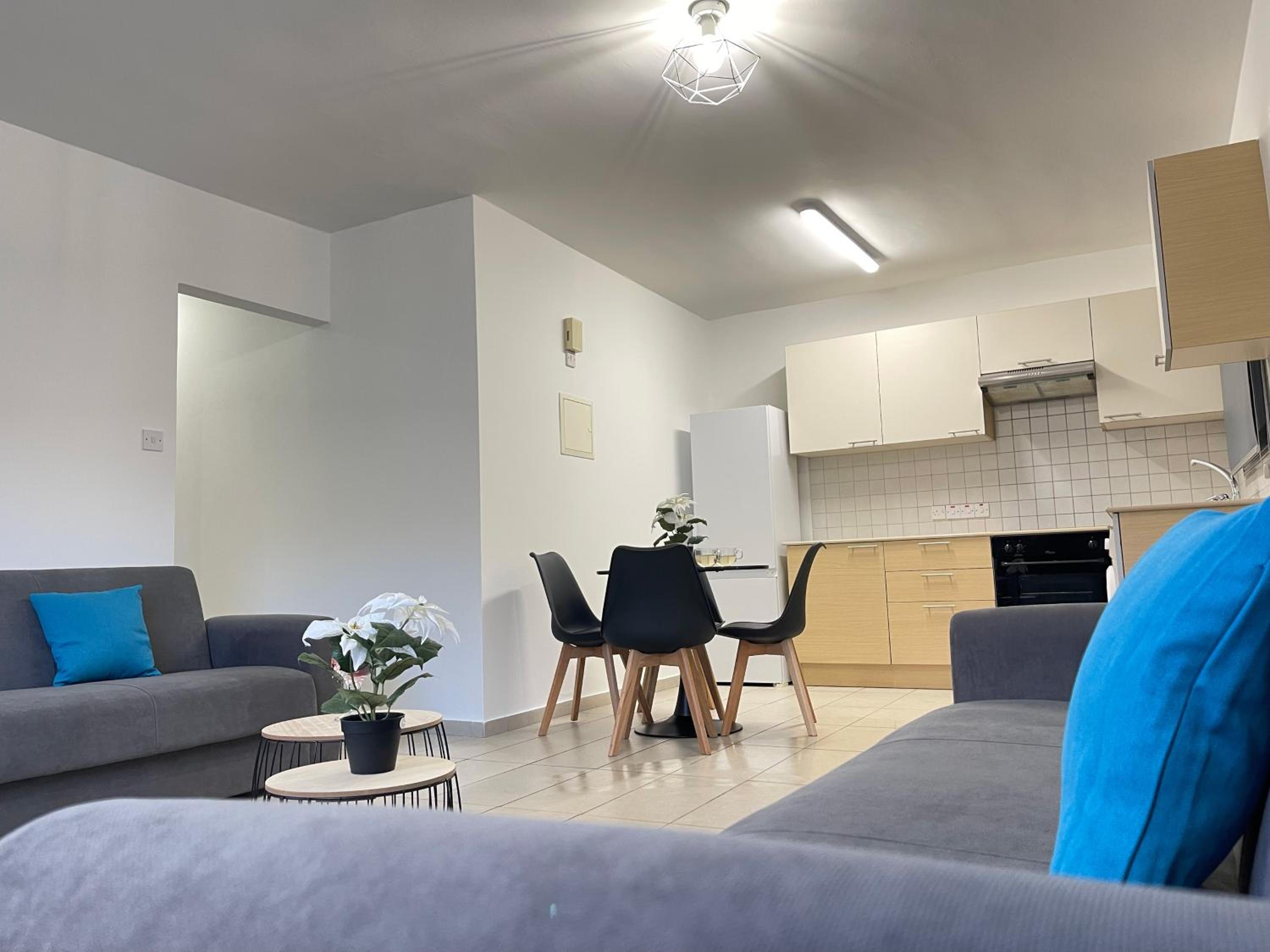 Aurora Holiday Apartment - Ayia Napa