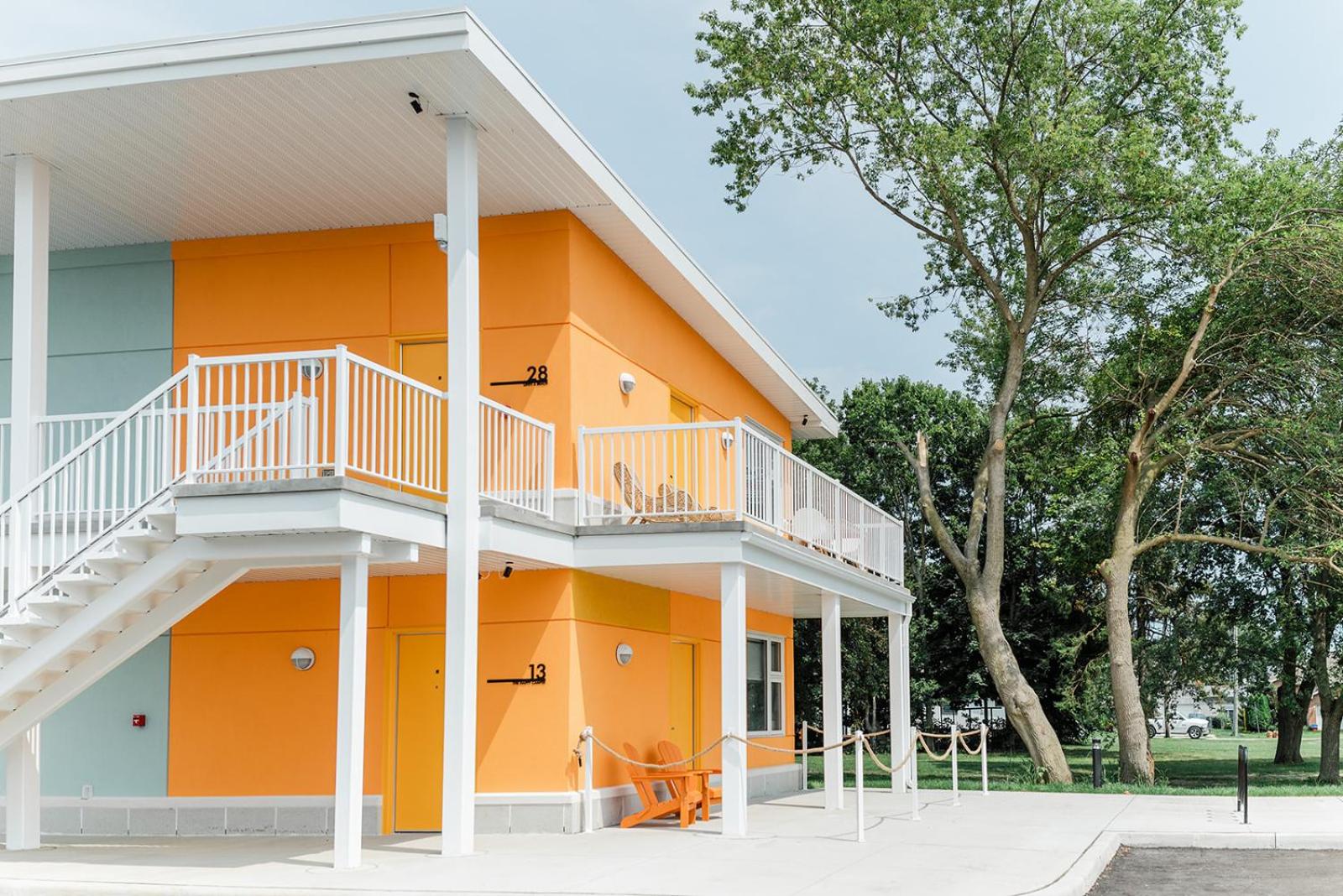 The Grove Motel