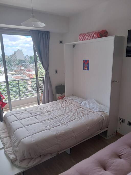 Apartamento en Buenos Aires equipado con balcon y terraza