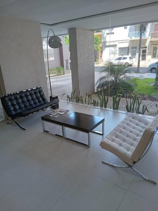 Apartamento en Buenos Aires equipado con balcon y terraza