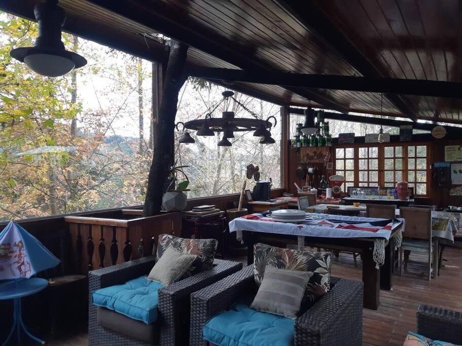Vila Dolce Vita a 5min do Capivari - Com Deck Gourmet em cond fechado