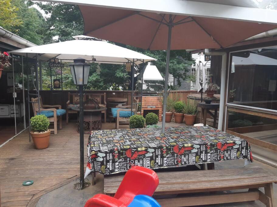 Vila Dolce Vita a 5min do Capivari - Com Deck Gourmet em cond fechado