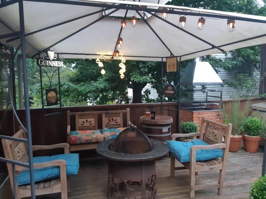 Vila Dolce Vita a 5min do Capivari - Com Deck Gourmet em cond fechado