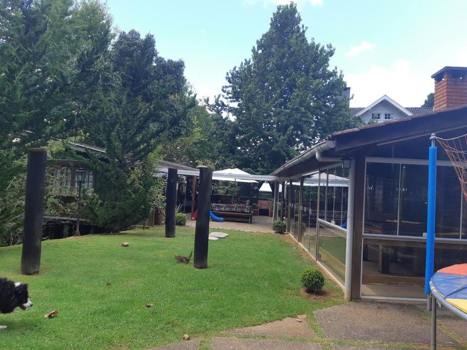 Vila Dolce Vita a 5min do Capivari - Com Deck Gourmet em cond fechado