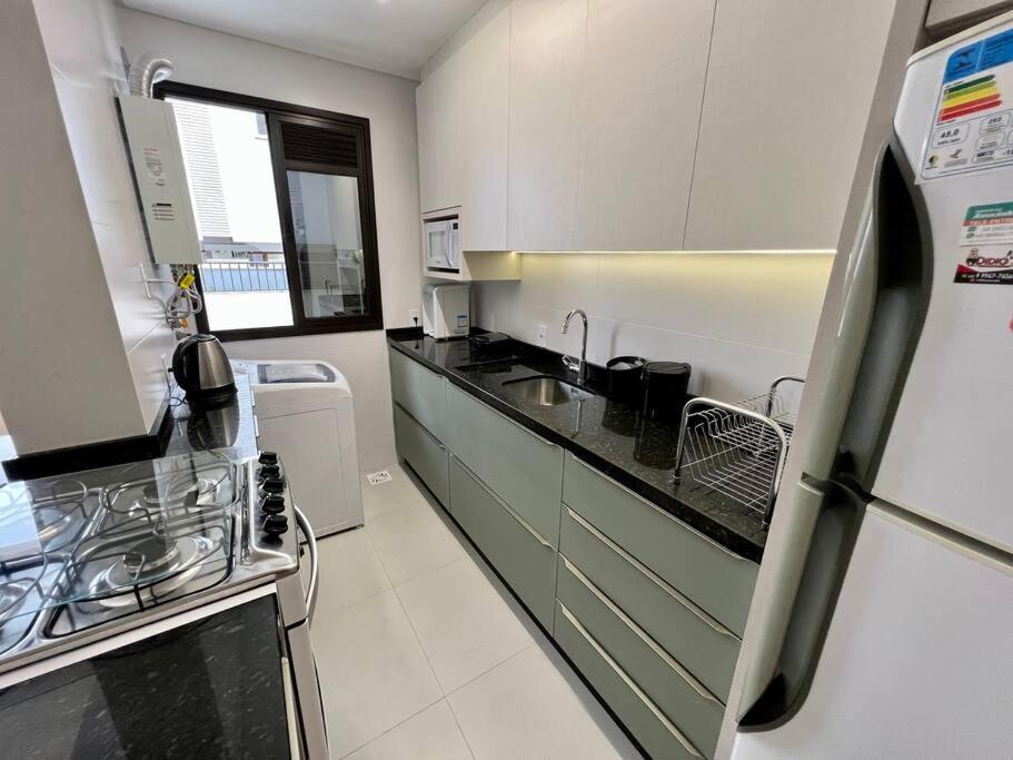 Apartamento Amplo com área Garden e Piscina