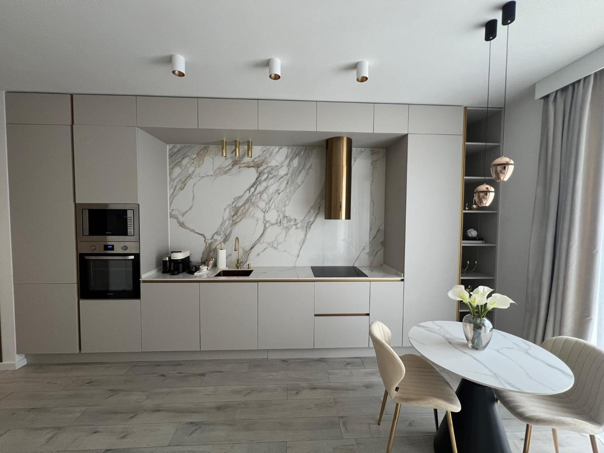 Harmony Property WIN HERASTRAU