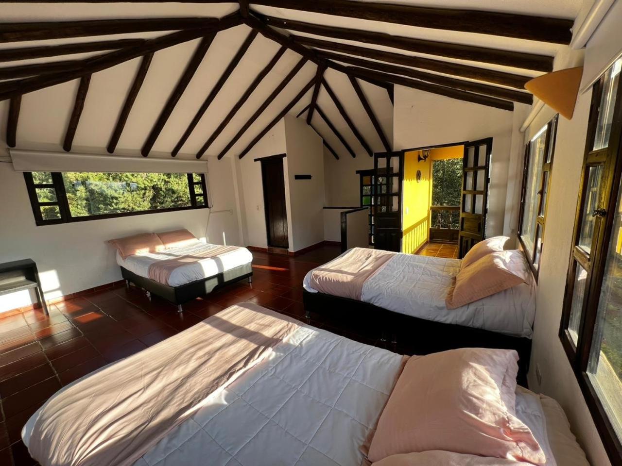 CASA CAMPESTRE VILLA SANTANA