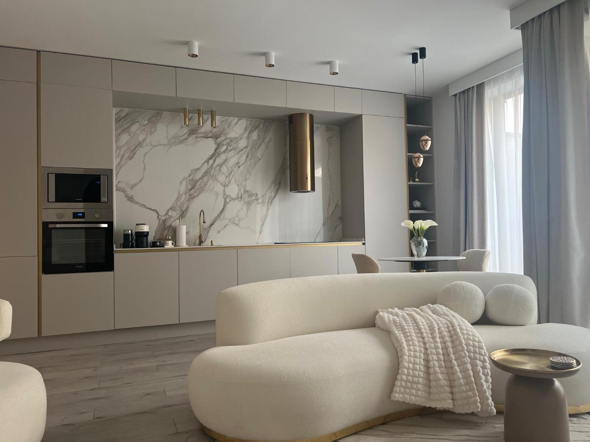 Harmony Property WIN HERASTRAU