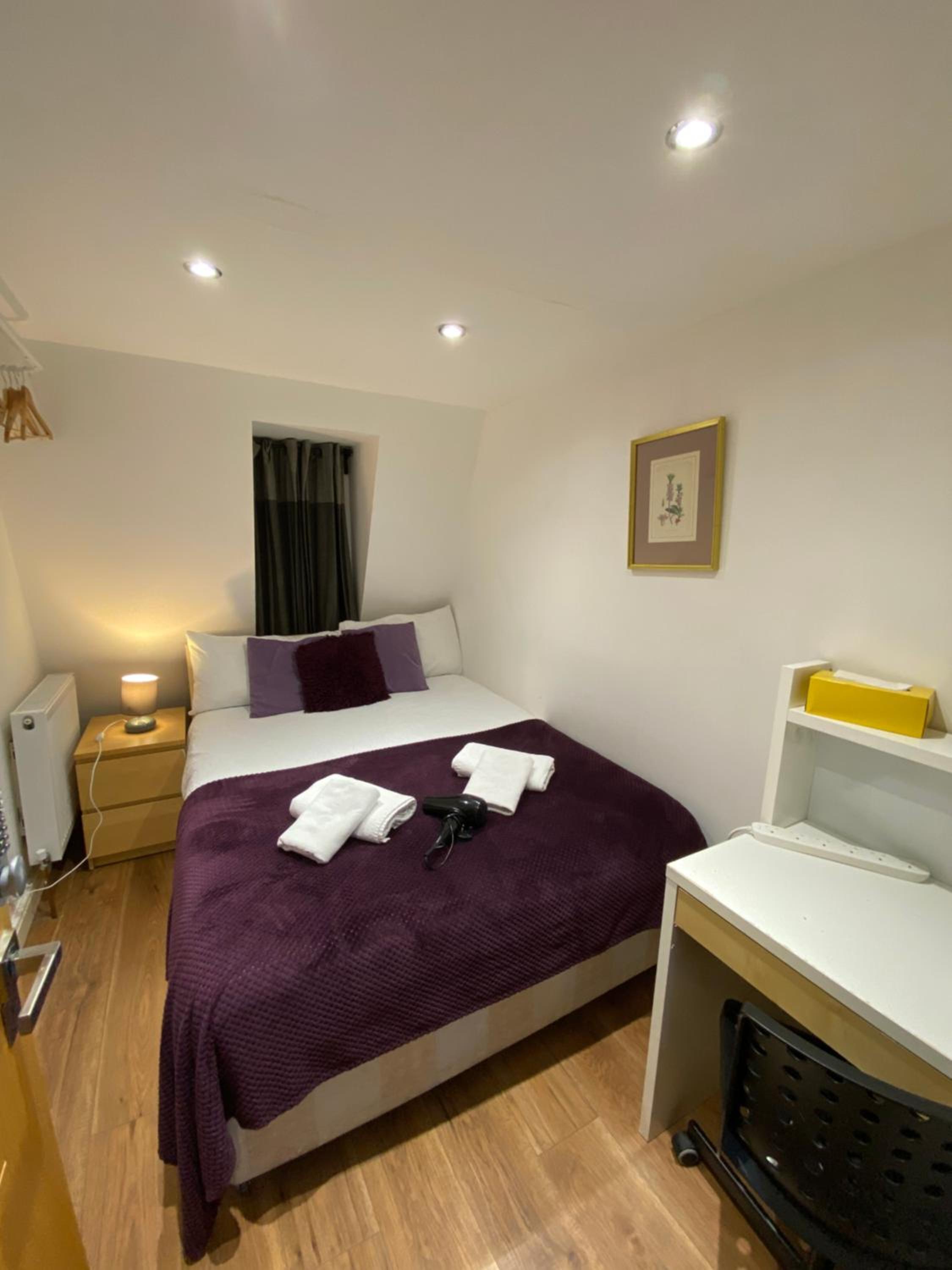 Fabulous Private Bedrooms near Euston Station, Central London