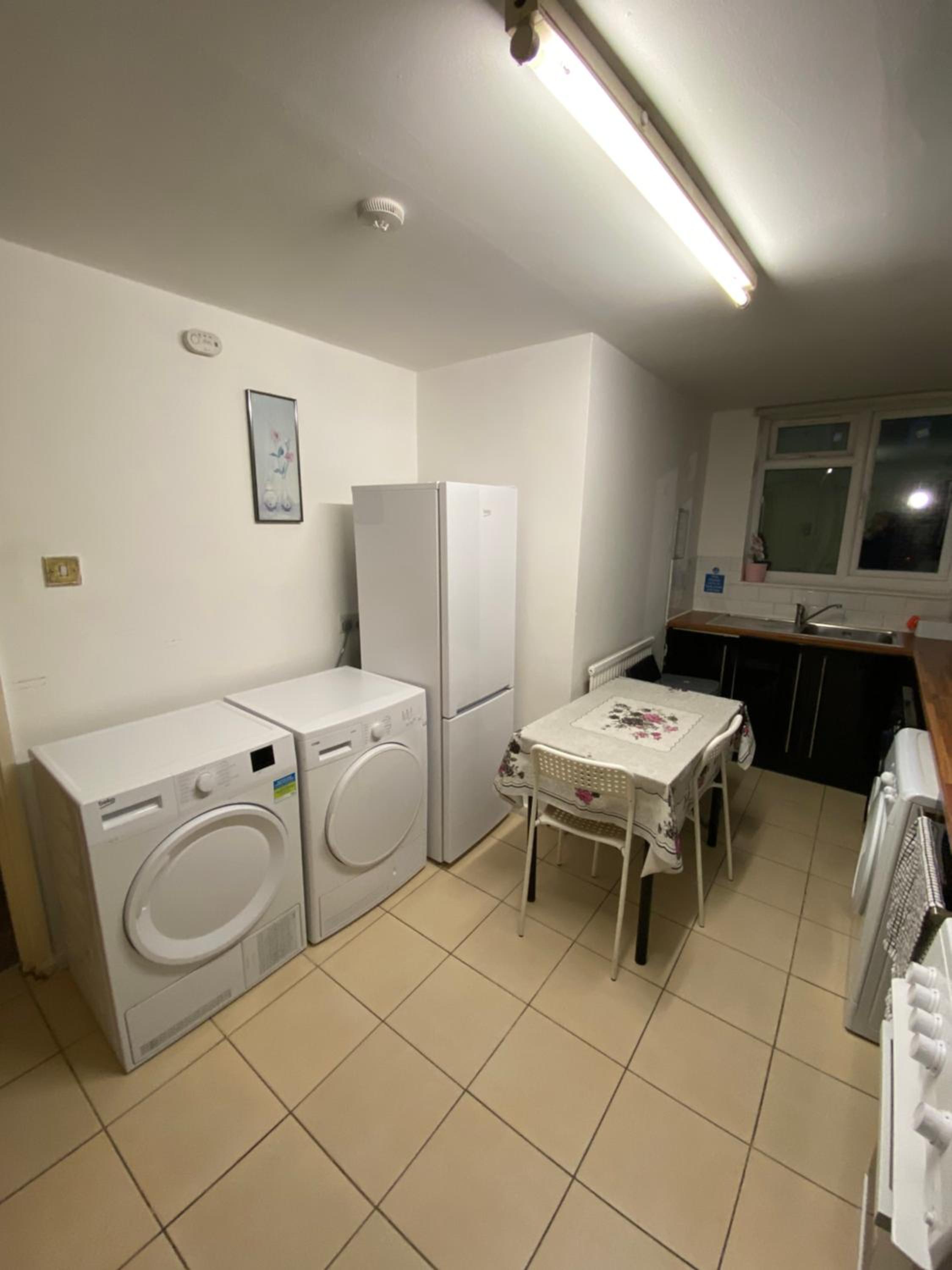 Fabulous Private Bedrooms near Euston Station, Central London