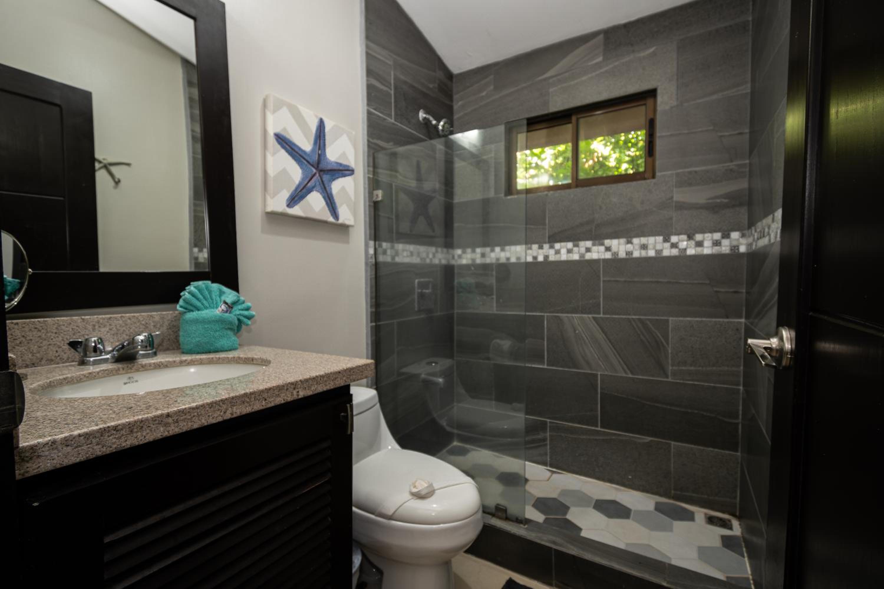 Casa Aqua