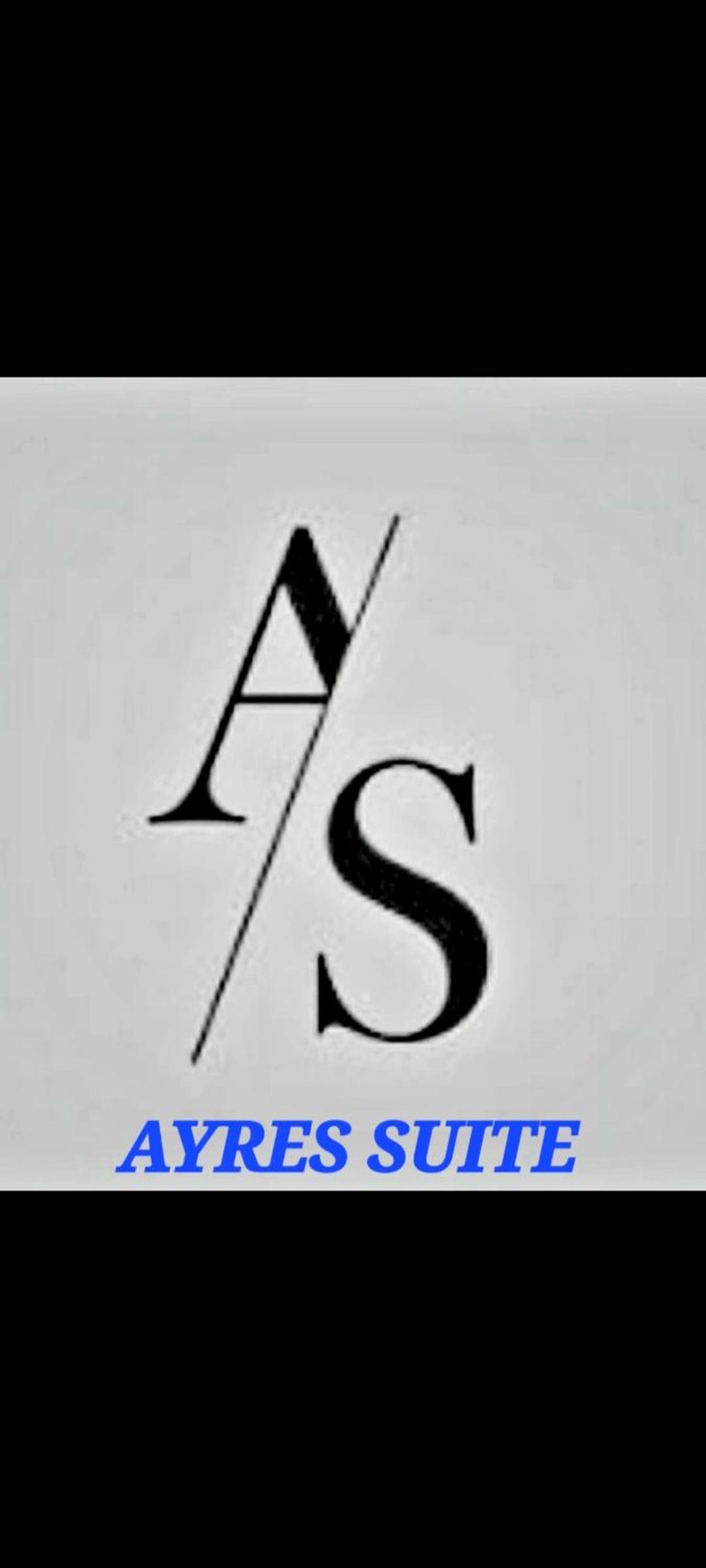 AYRES SUITE