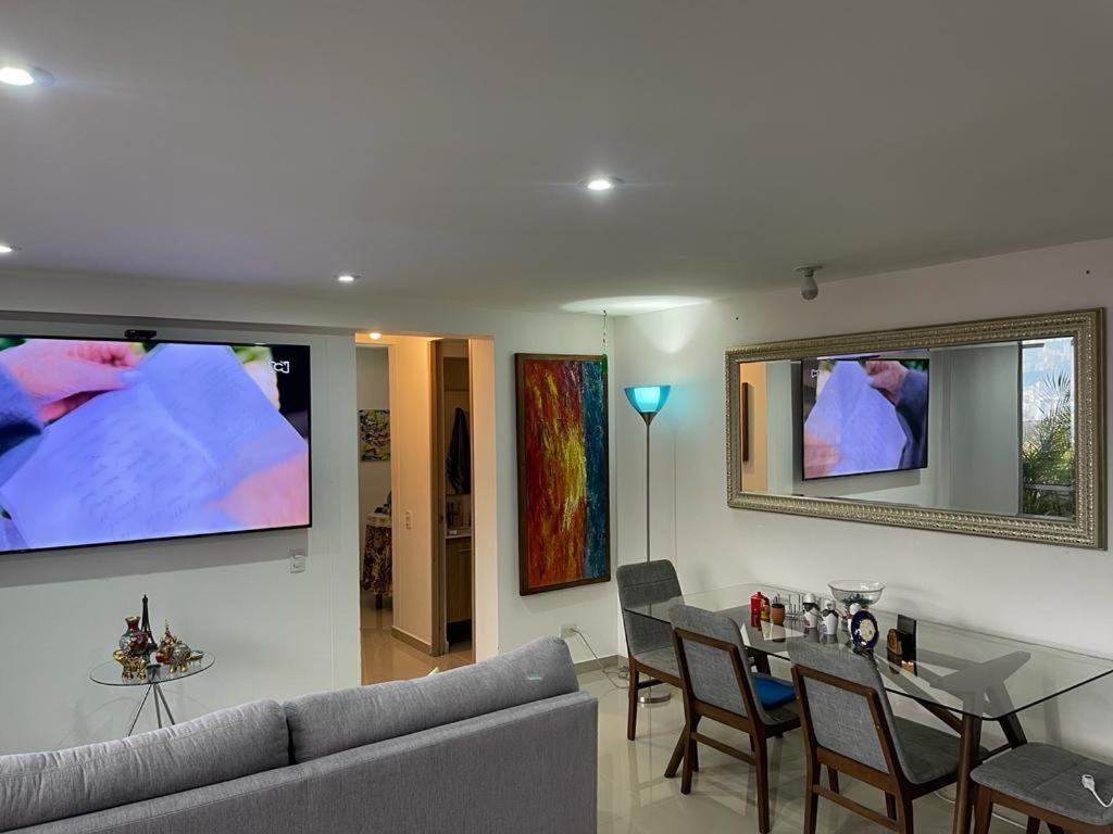 Habitación Masculina 1 persona en Apartamento Compartido Medellín