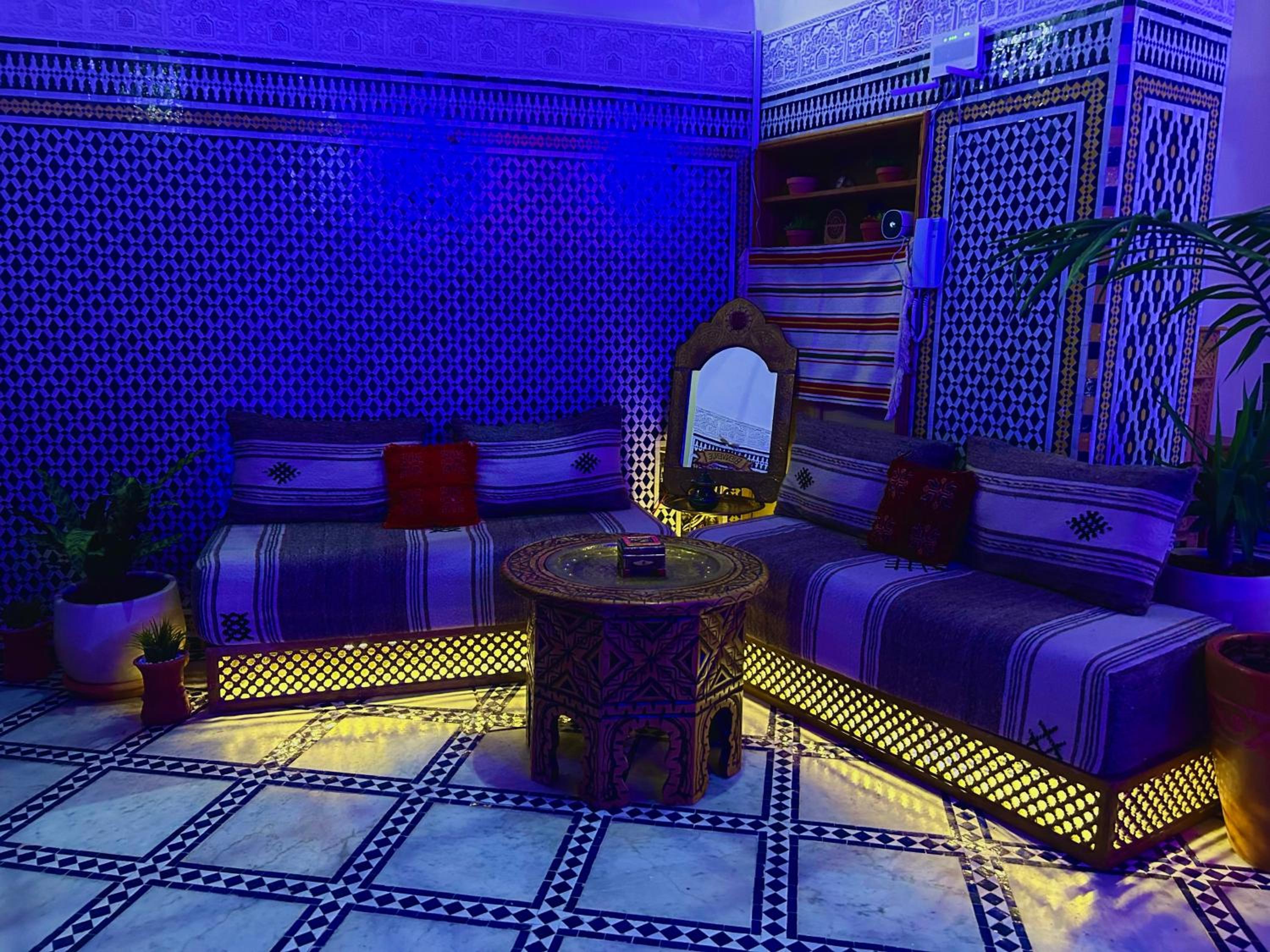 lounge