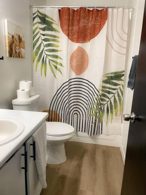 Downtown SA Cozy & Central 2 BR Apt view 4