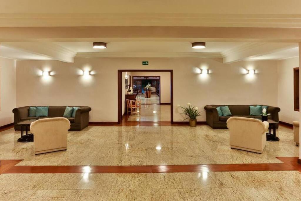 Home Green Home 106 - Um Castelo na Montanha