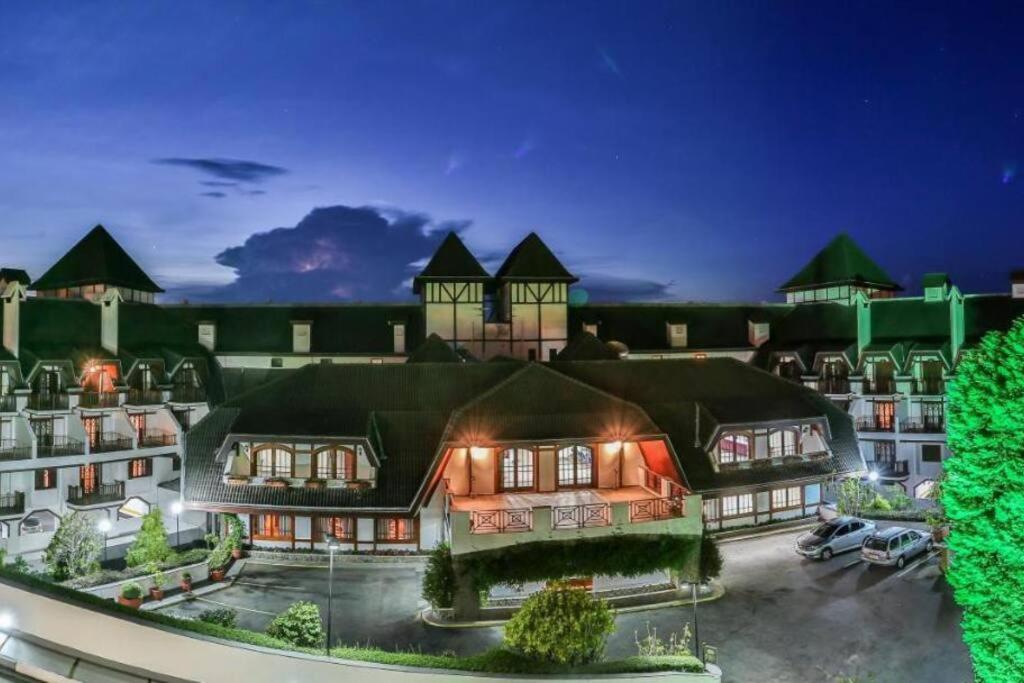 Home Green Home 106 - Um Castelo na Montanha