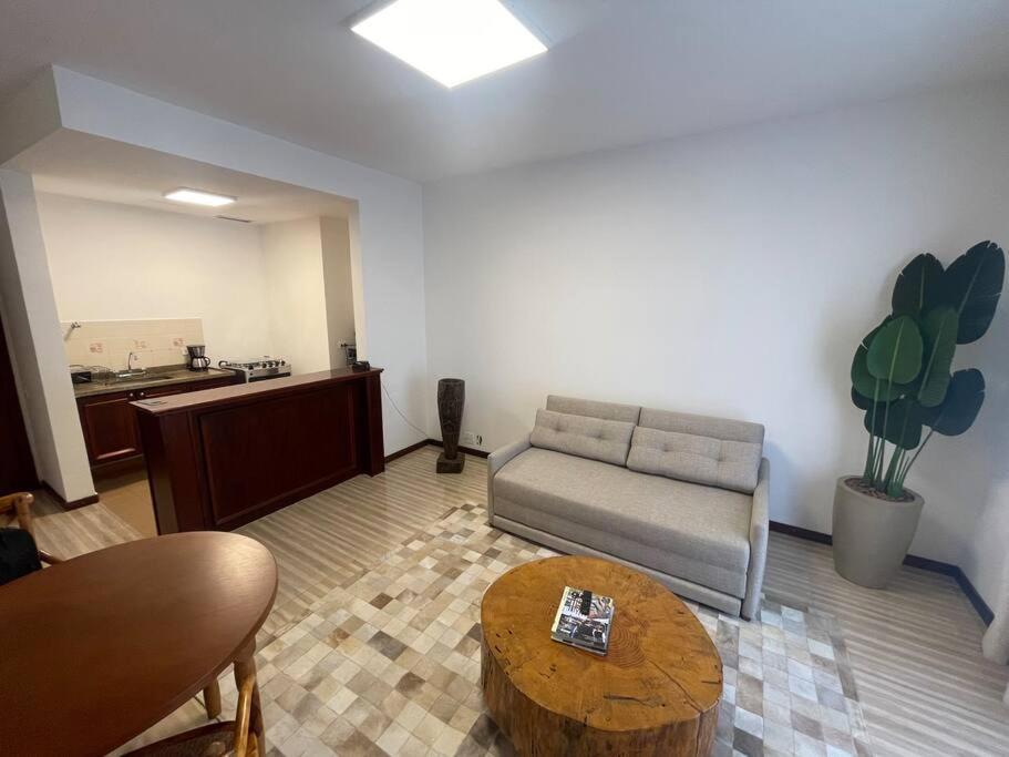 Home Green Home 106 - Um Castelo na Montanha