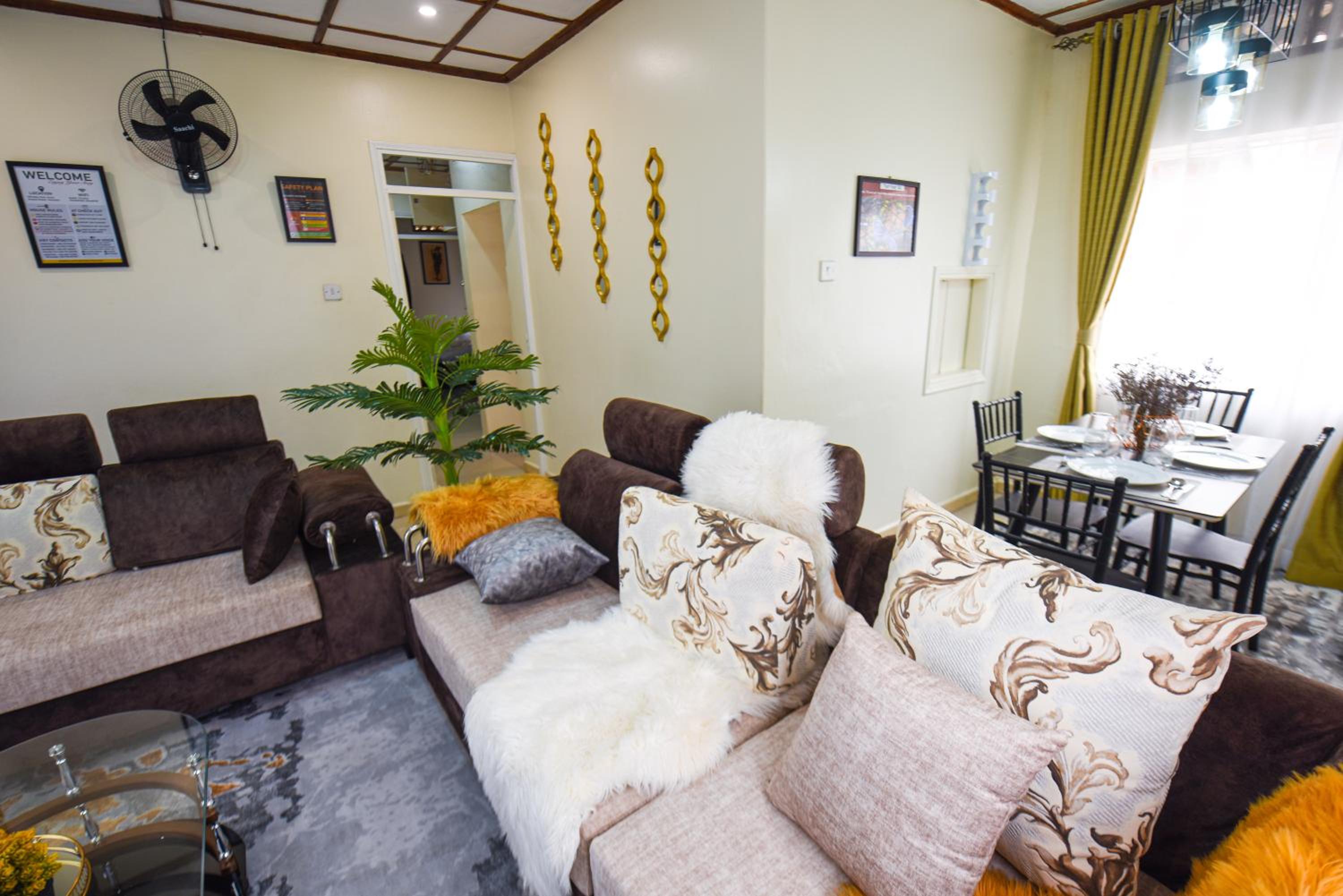 Entire 3-Bedroom Holiday Home in Kampala, Lovingly Furnished view 4
