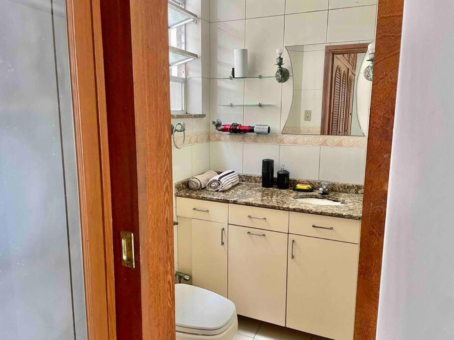 Apartamento Inteiro na Praia de Icaraí com Vista