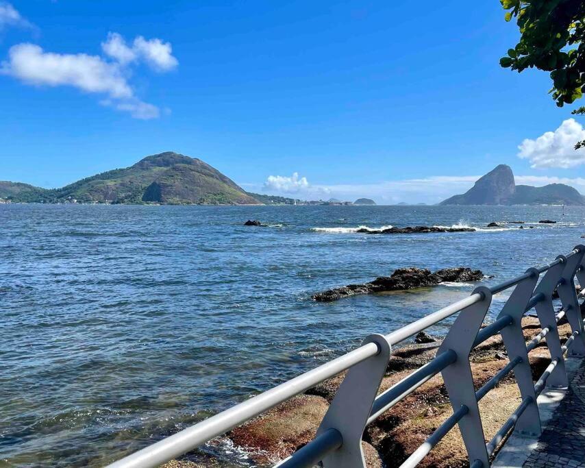 Apartamento Inteiro na Praia de Icaraí com Vista