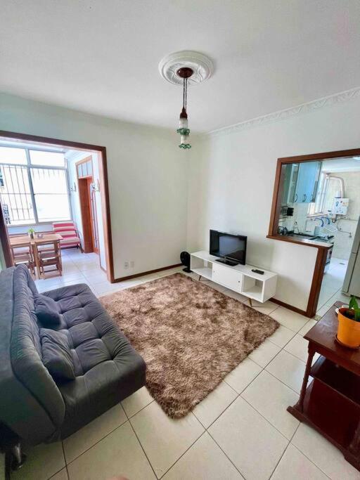 Apartamento Inteiro na Praia de Icaraí com Vista