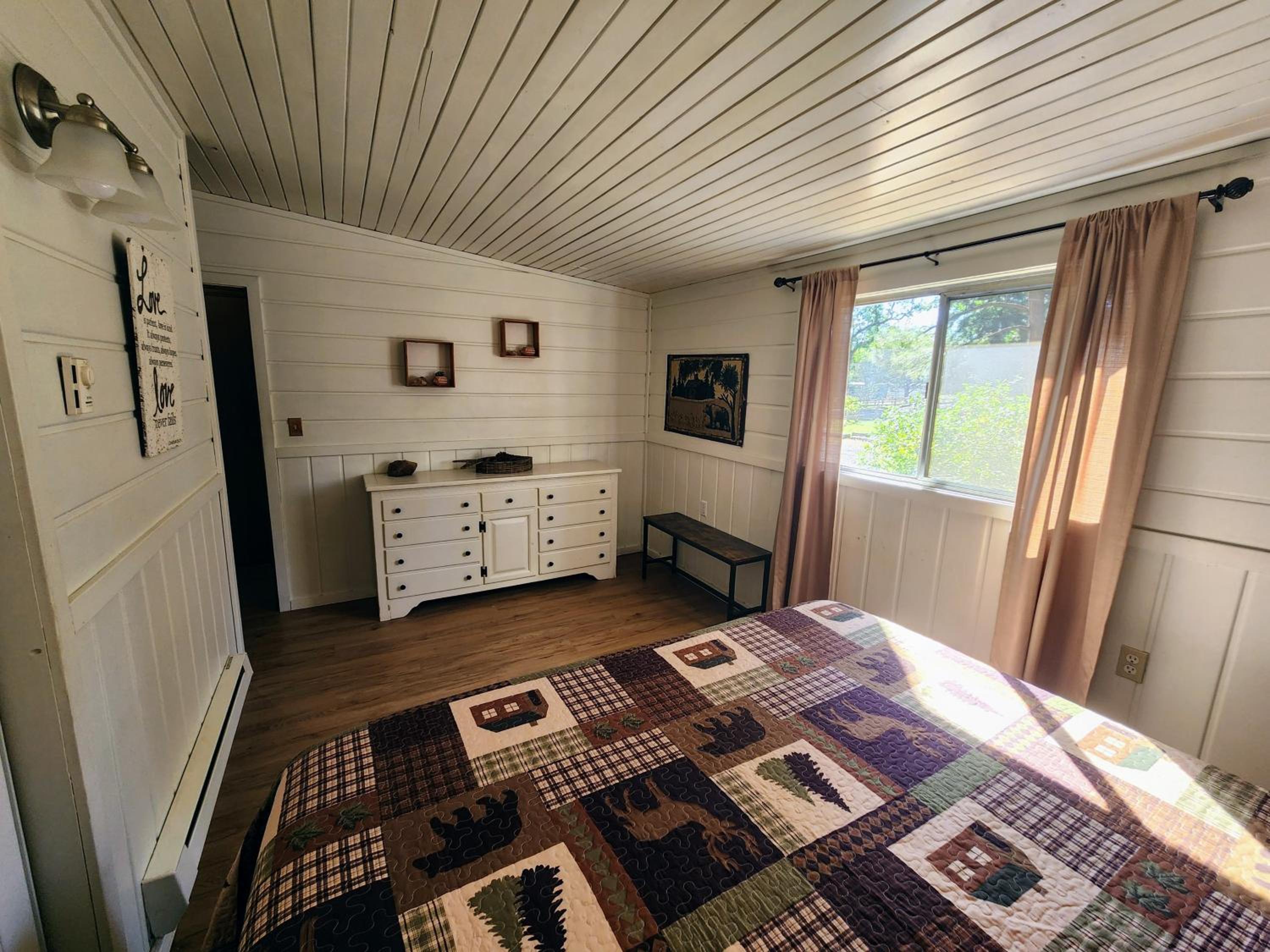 Lazy Oaks Resort - Property Image 35