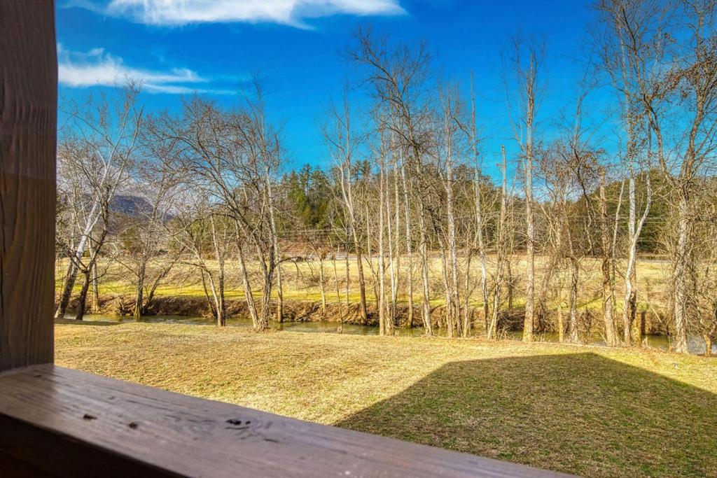 Creekside Lodge