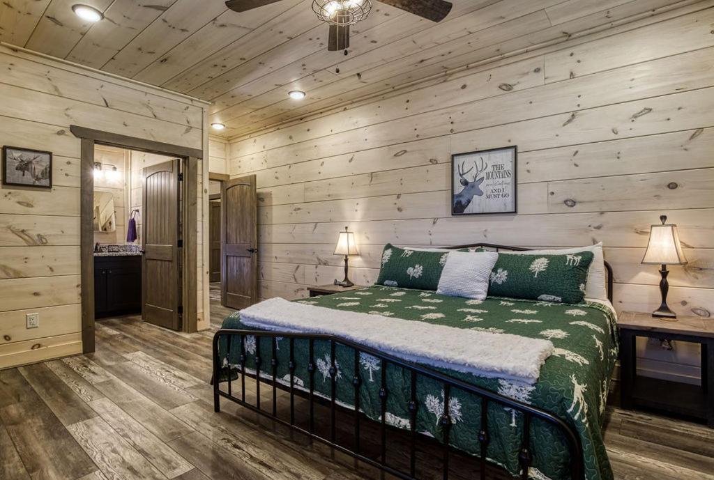 Creekside Lodge