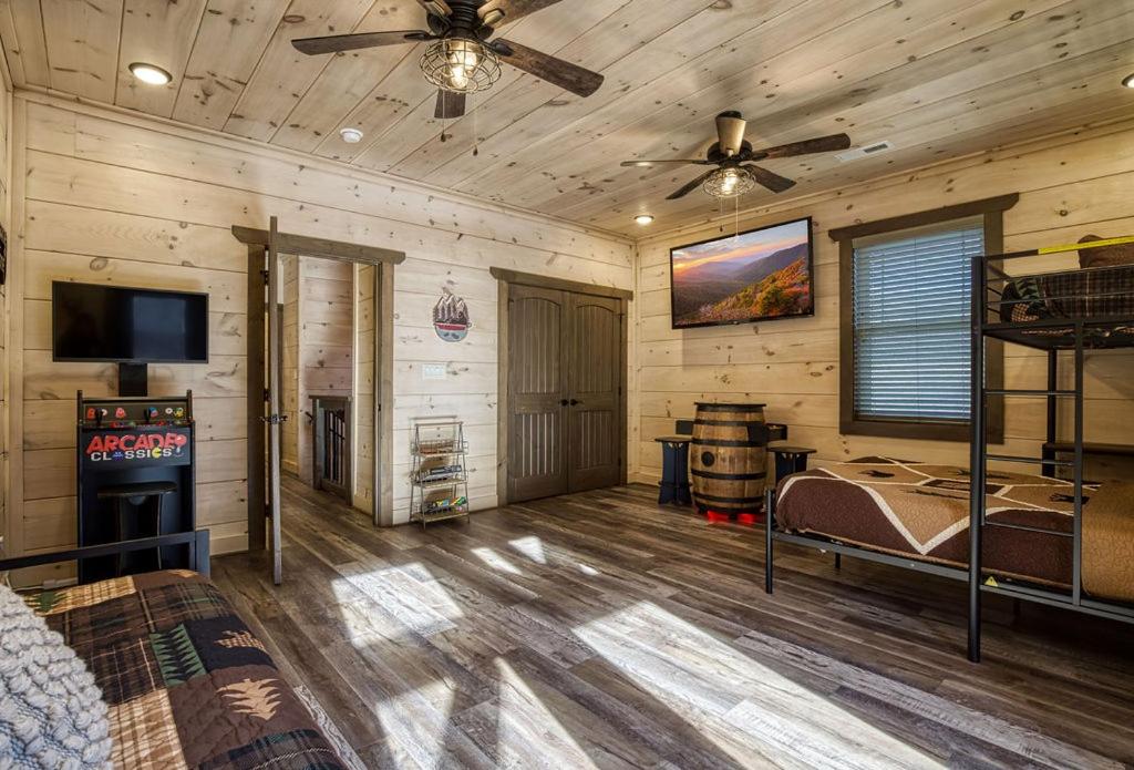 Creekside Lodge