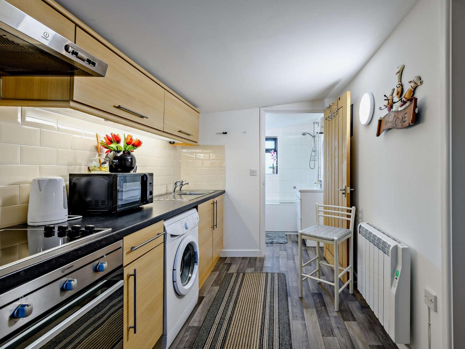 1 Bed in Sturminster Newton oc-toldc view 4