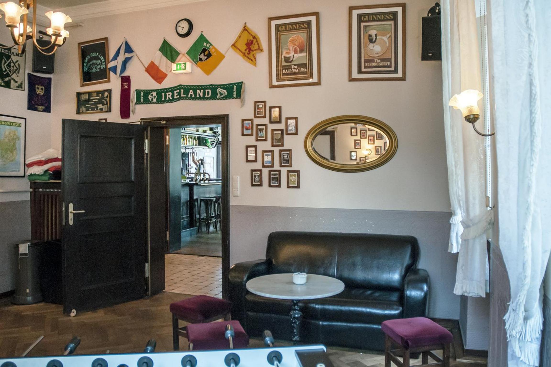 lounge