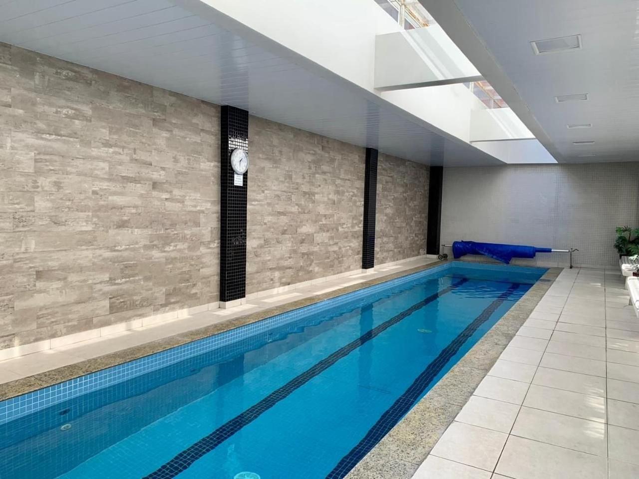 Studio flat Mid Home