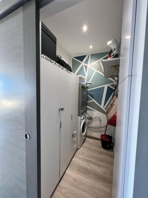 Espectacular apartamento junto al mar, con piscina en Málaga