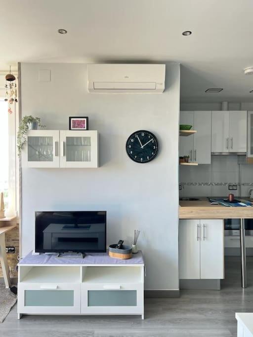 Espectacular apartamento junto al mar, con piscina en Málaga