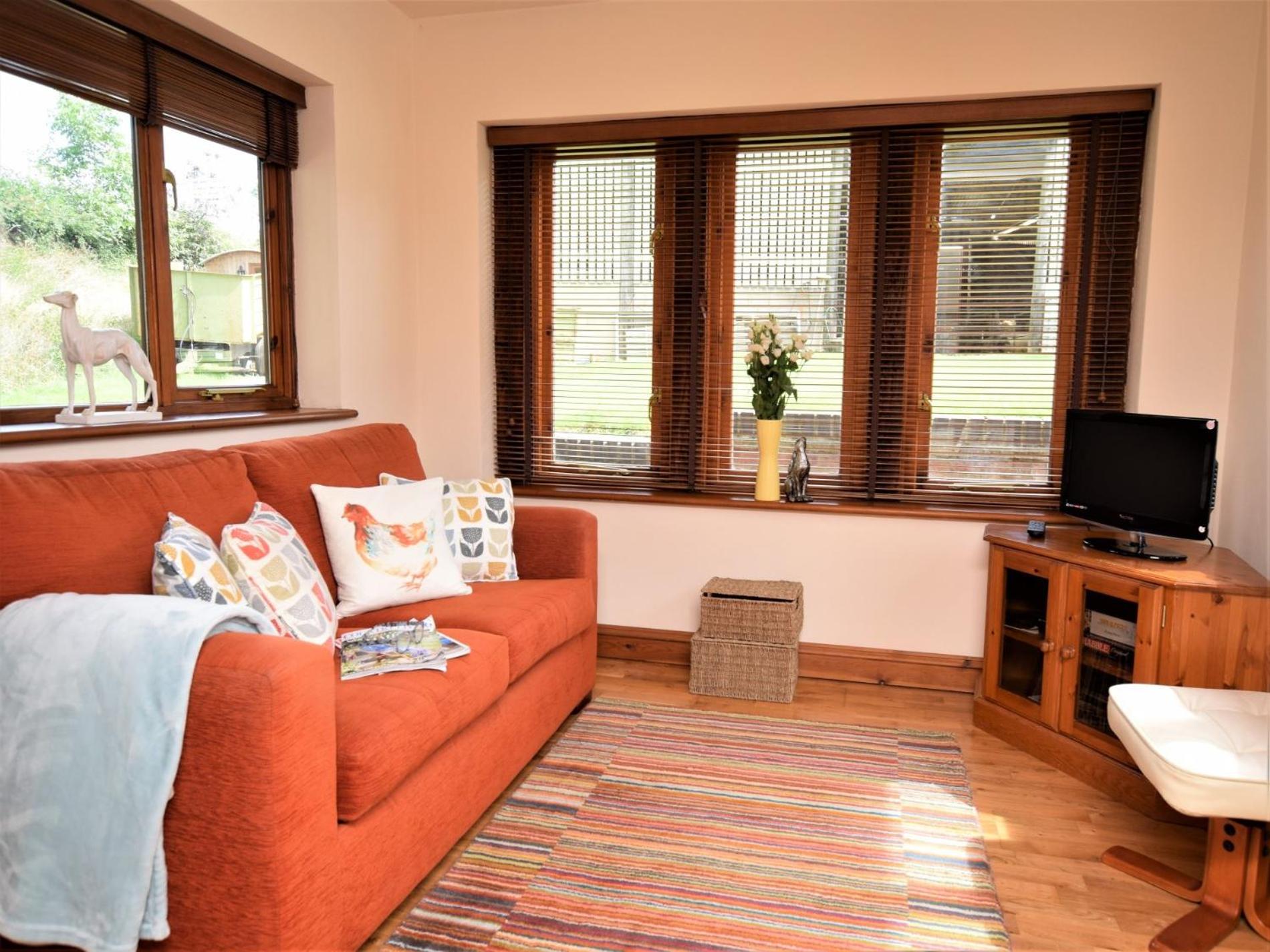 1 bed property in Banbury CC072 view 2