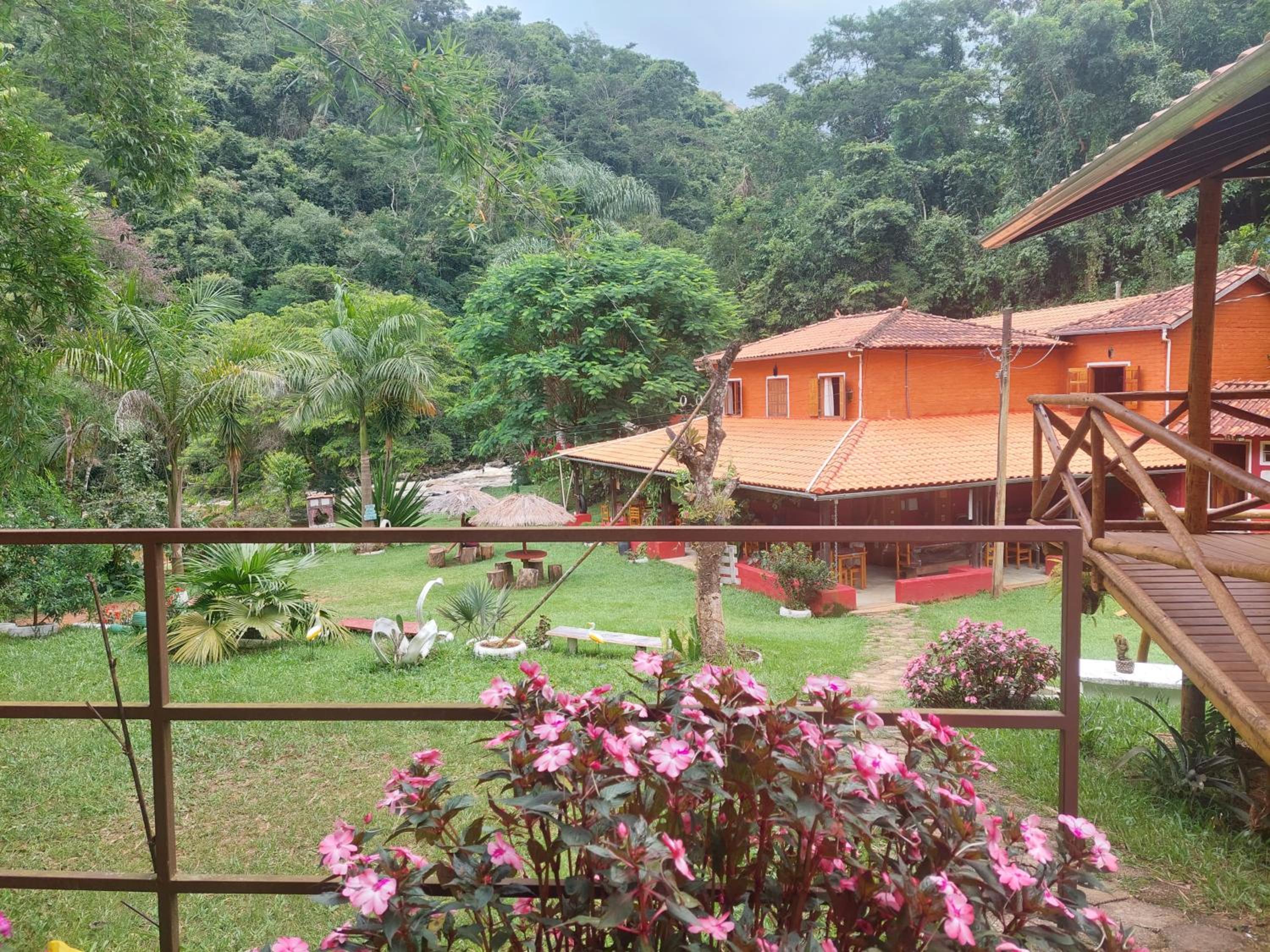 Pousada, Camping e Restaurante do Sô Ito