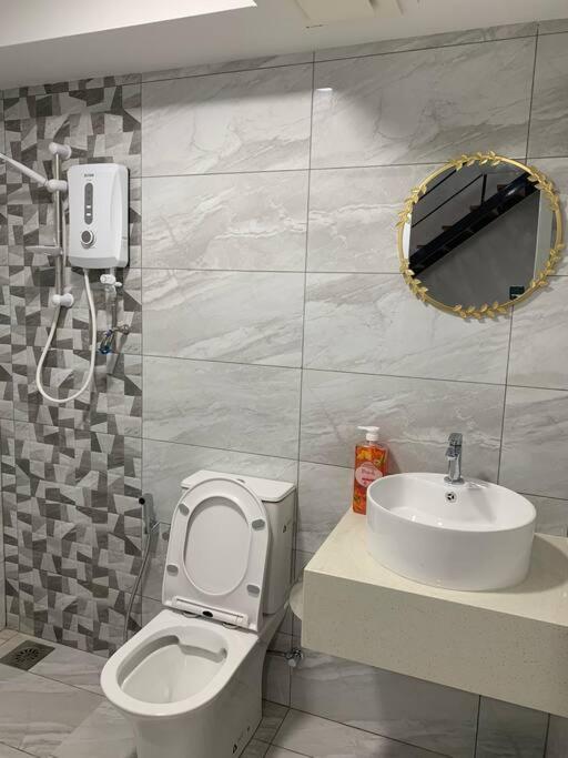 Arte Cheras 2BR Cozy Stay, Velocity, Una & KLCC