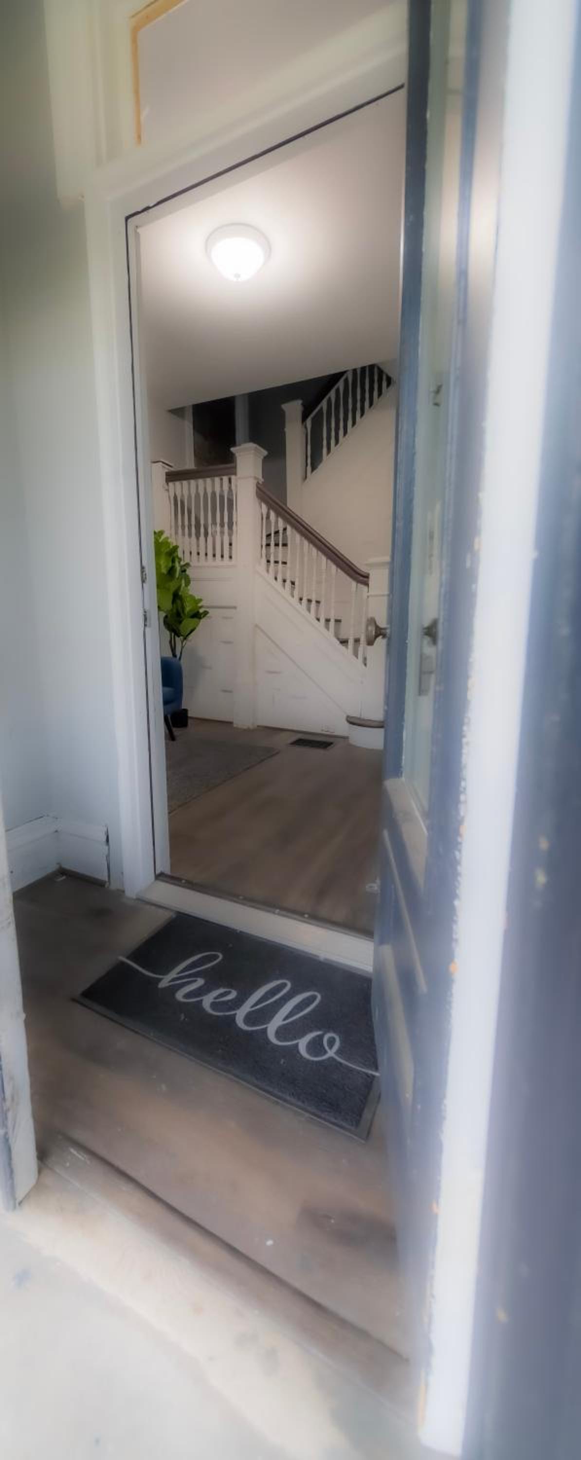 Private 1bdrm Close to Hospitals, Universities and Downtown view 4