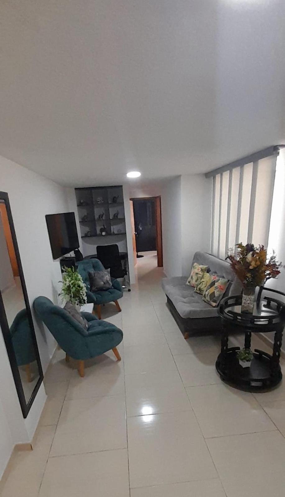 Habitación cerca Sena-Uis