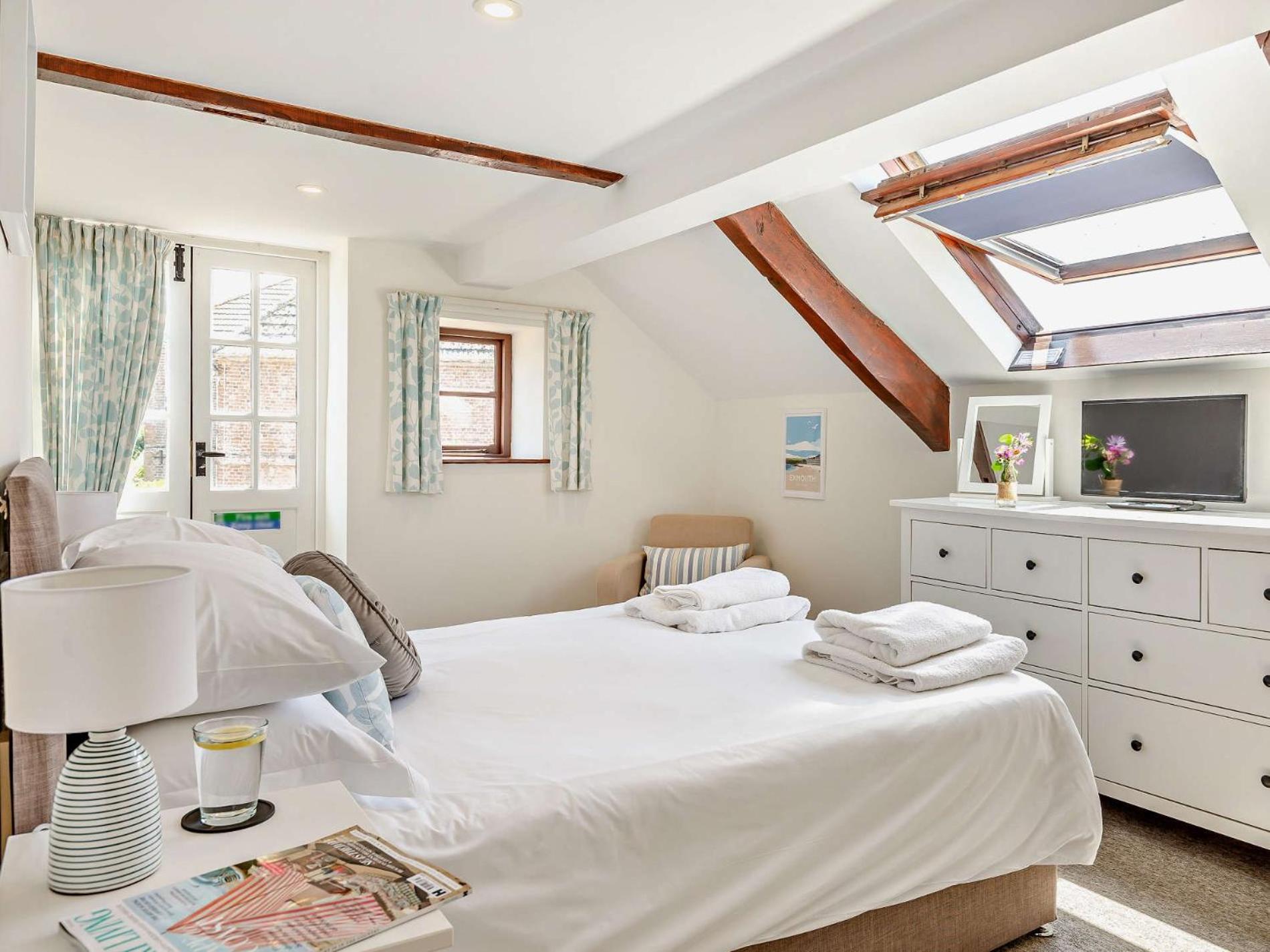 3 Bed in Exeter KENCI view 3