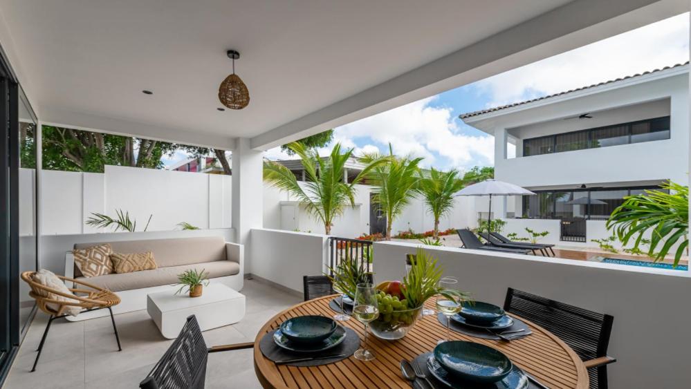 Indigo Suite Curaçao - A Brand New Modern Apartment on a secure resort close to the Beach